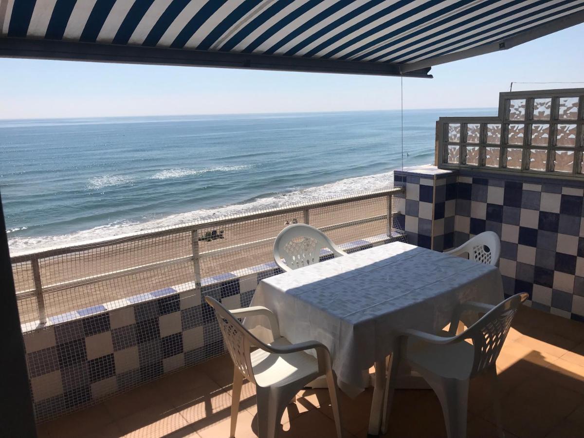 Beachfront And Peaceful Apartment Mareny Barraquetas Buitenkant foto